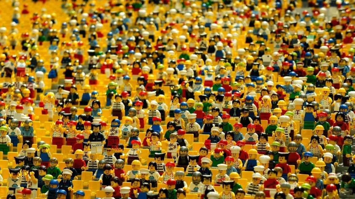 Lost child in the crowd – how to react quickly and effectively?