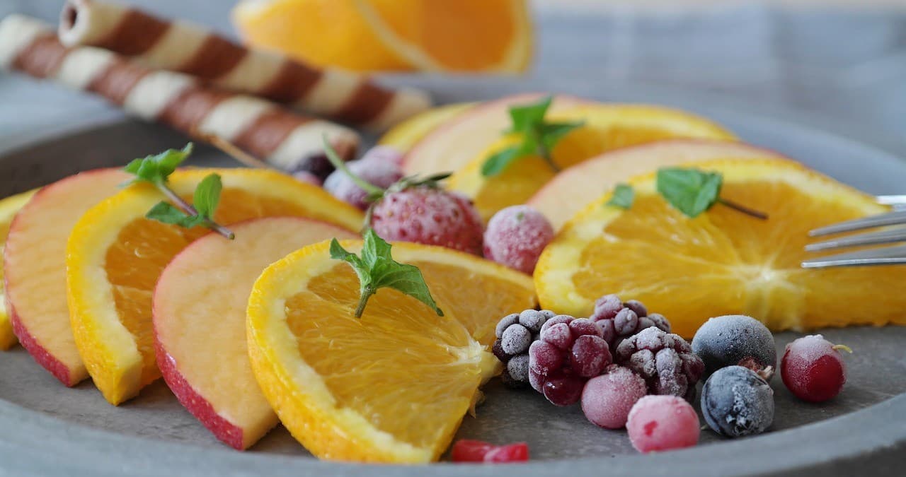 Healthy Snacks for the Road – What to Pack in Your Child’s Backpack?