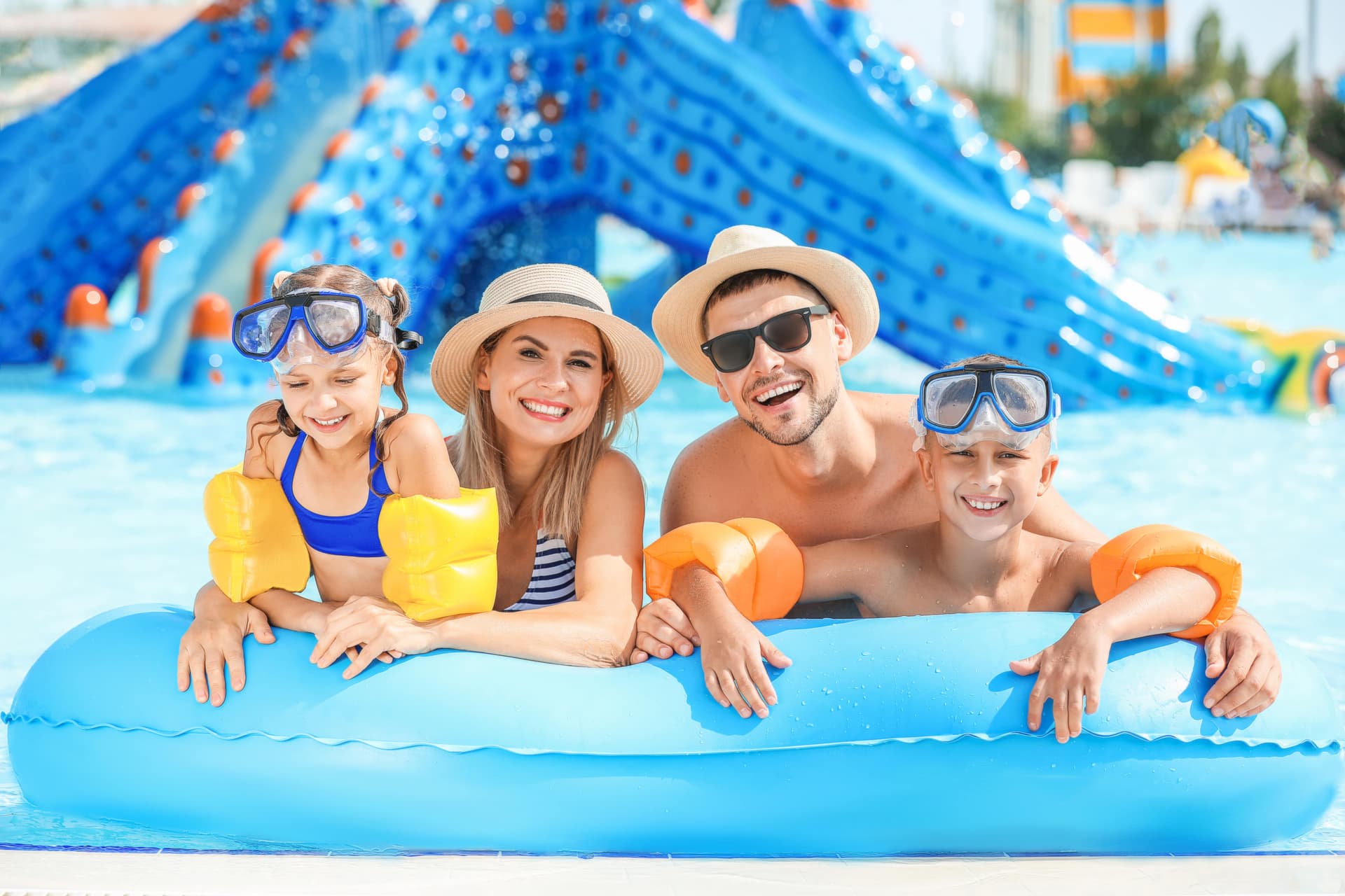 How Much Does a Family Stay at a Hotel with a Water Park Cost?