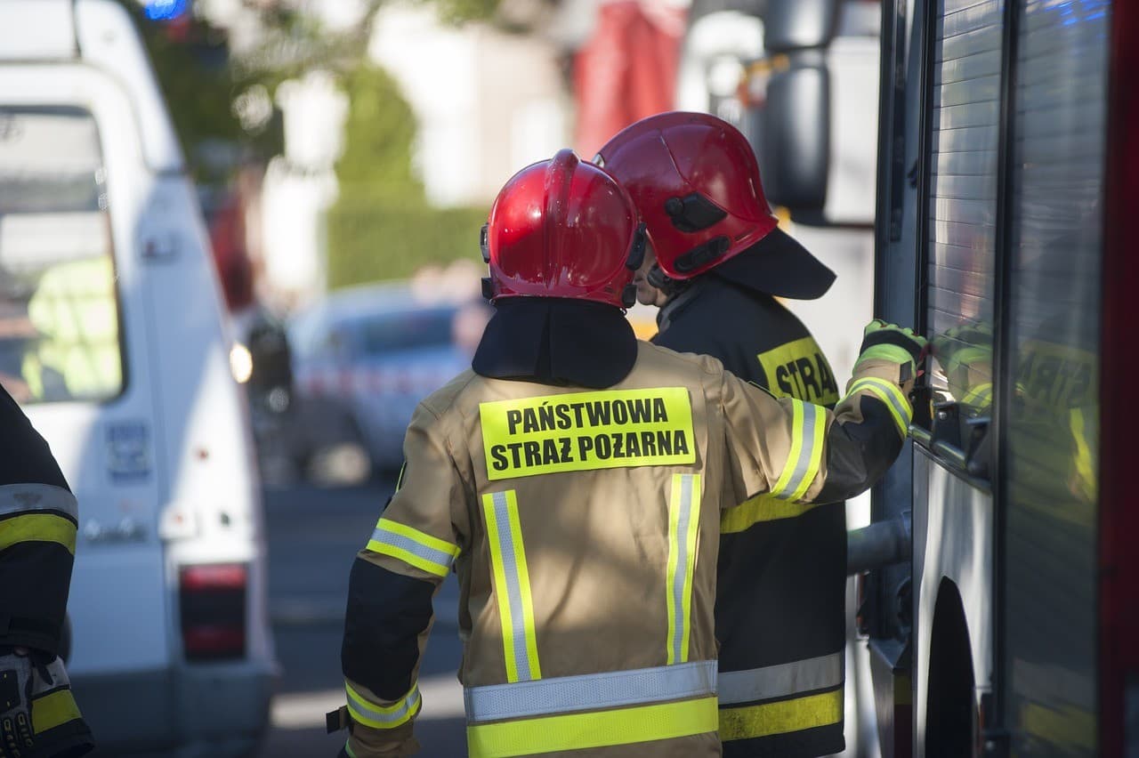 How to use emergency numbers correctly?