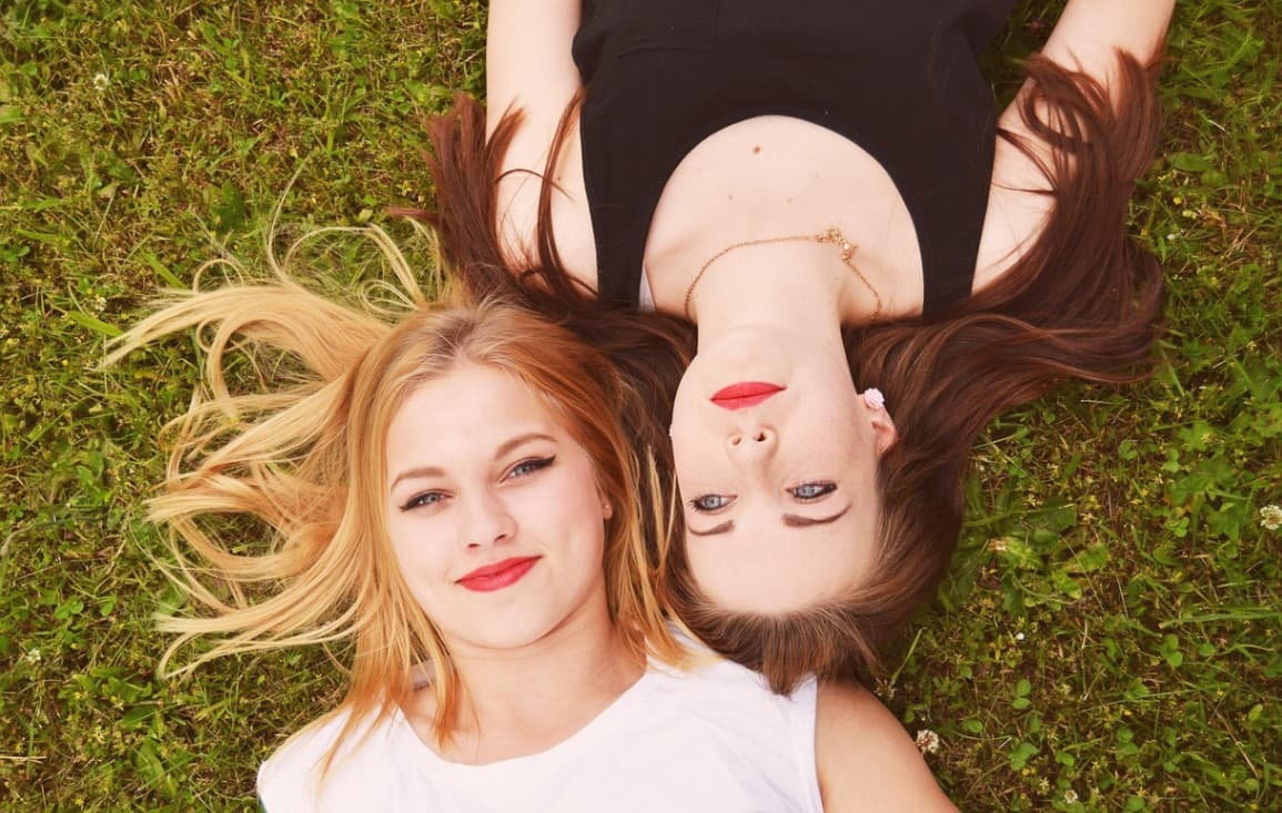 From Health to Lifestyle: A Guide to Women’s Websites